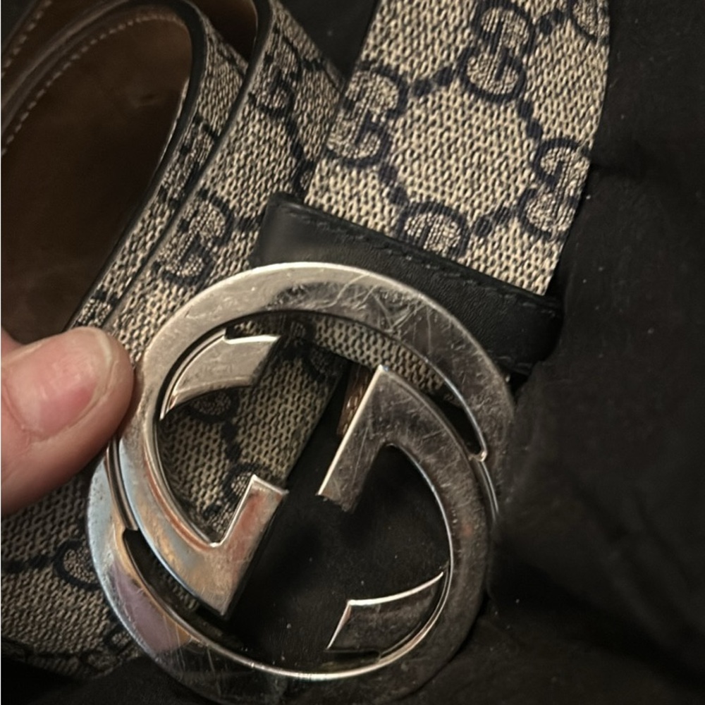 Gucci Black Leather Belt - Picture 2 of 2